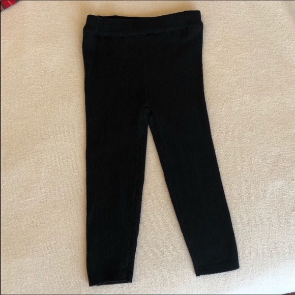 NEW Carter’s 2-Piece Plaid Top with Black Leggings - Picture 6 of 7